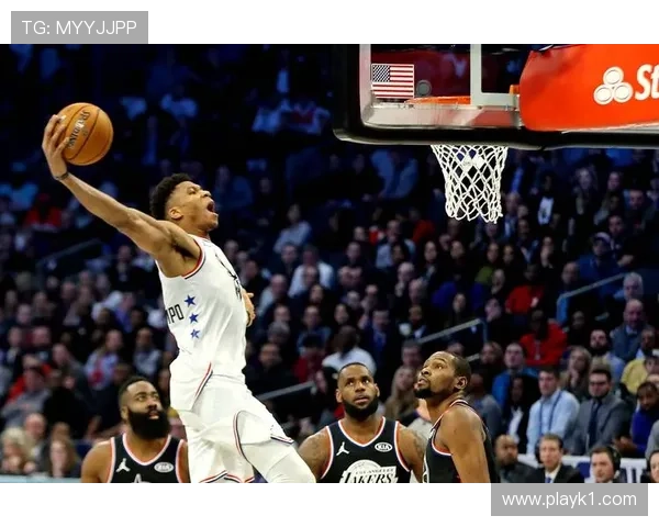 勒布朗挡拆助攻提高35%效率 拉开与字母哥核心差距