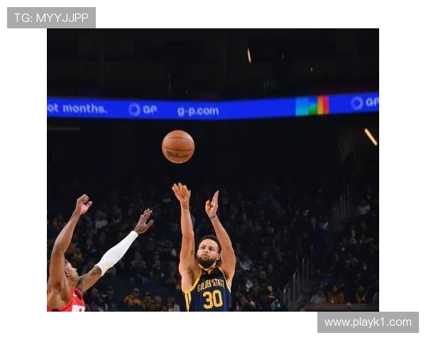 米切尔以单打主导比库里更倚重突破得分