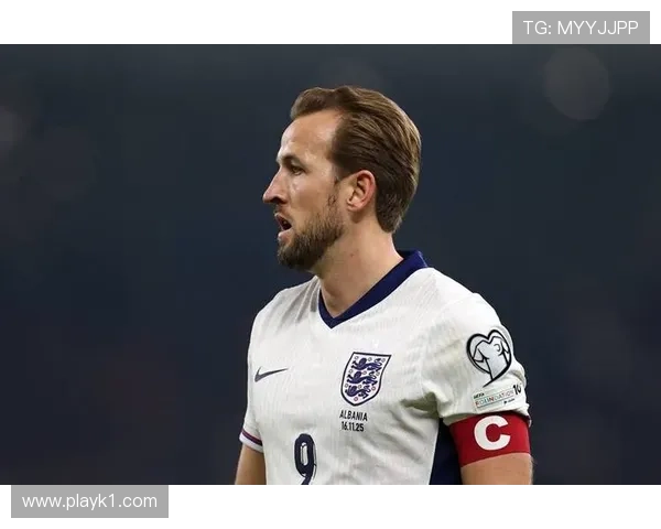 本泽马vs哈里·凯恩：中锋战术适配与进攻效率差距在哪